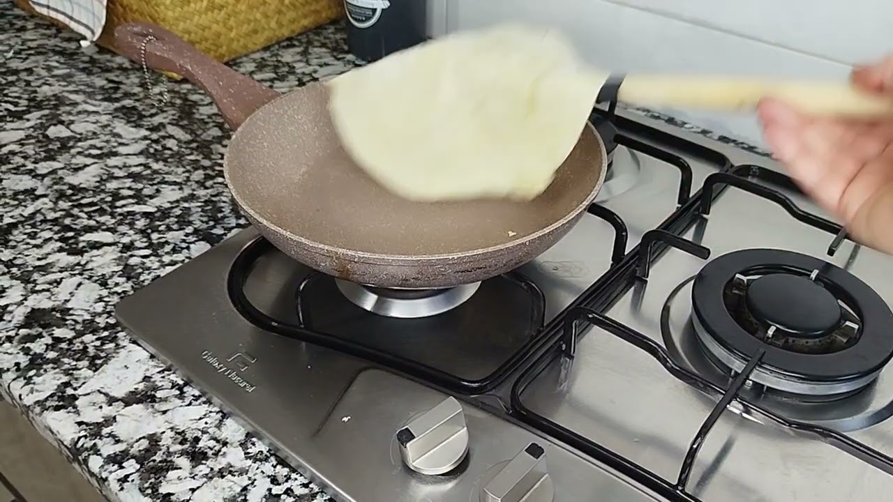 كلمات معبرة من القلب ♥️لقناة أم خليل 😍خبز لبناني ناجح من اول تجربة😋🍂