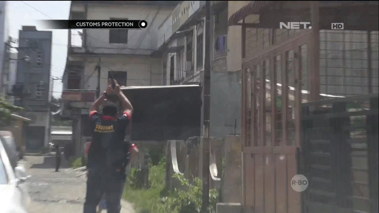 Dramatisnya Aksi Penangkapan Jaringan Pengedar Narkoba Internasional di Medan - Custom Protection