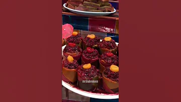 مغازه های محلی در مسیر قلعه رودخان از اینجا که رد میشی واقعا بوی میرزاقاسمی و چنجه و غذاهای گیلانی 