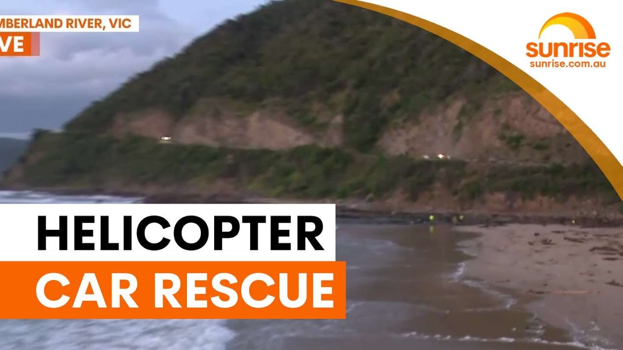 Helicopter operation recovers flood-ravaged Great Ocean Road cars | Sunrise