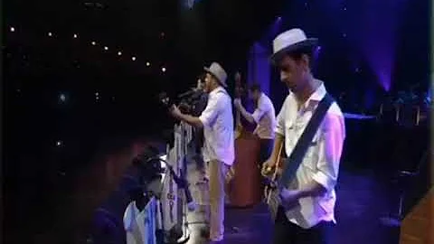 Wagon Wheel - Old Crow Medicine Show & Darius Rucker Performance