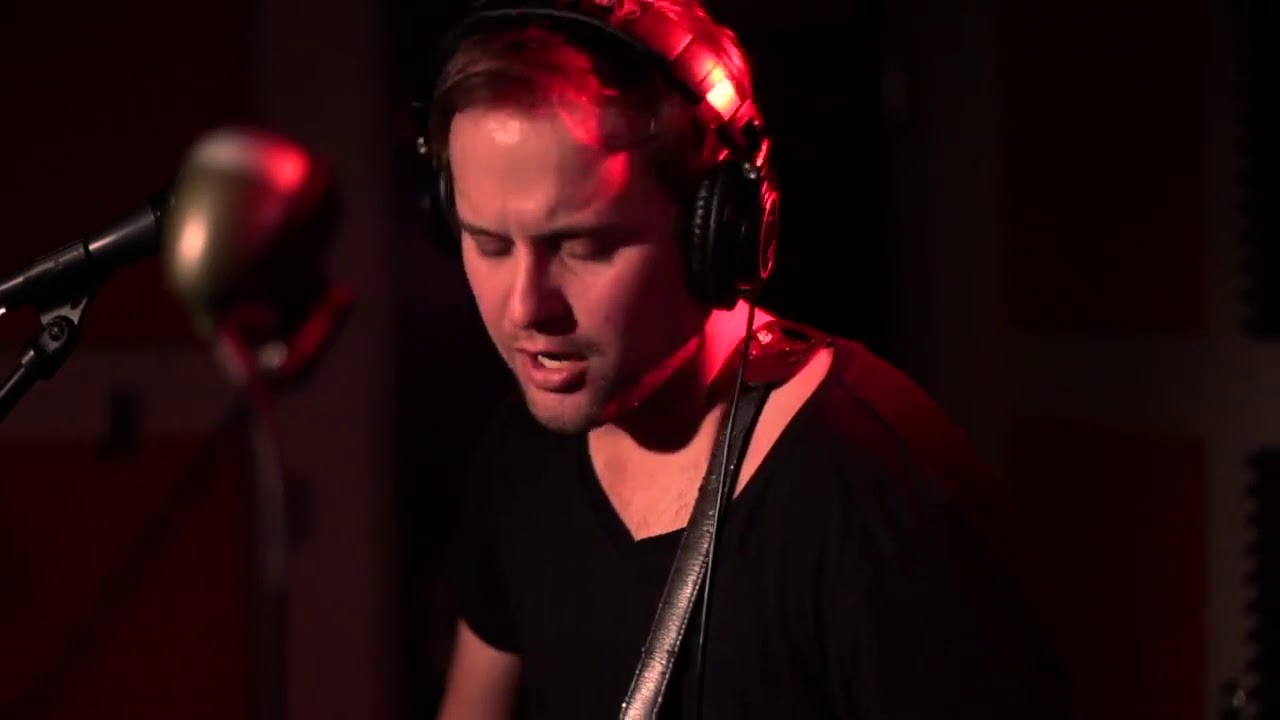 Tyler Boone - Let Go - WSBF Live Sessions - YouTube