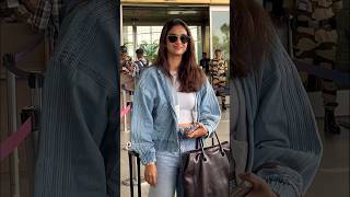 Keerthy Suresh Flying From Mumbai