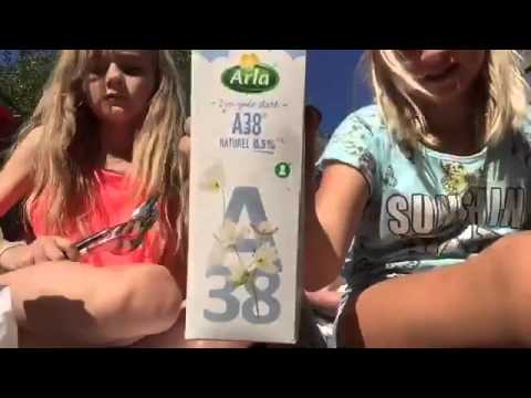 Video: Sund Morgenmad - Banan Yoghurt Med Mandler Og Havregryn