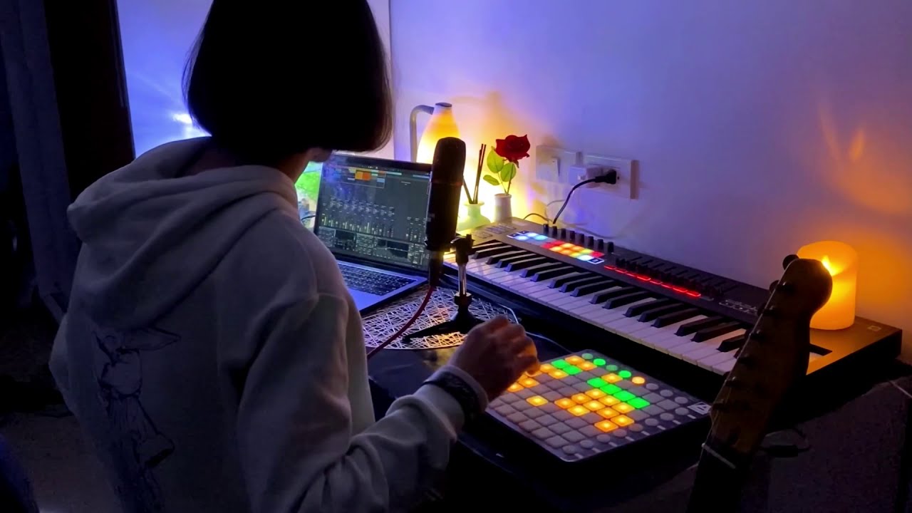 TNINE - Who am I? [Lofi Type Beat Ableton live looping Bed Room Session]