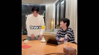 Shun Pours Water in Hot tea🤭🤣