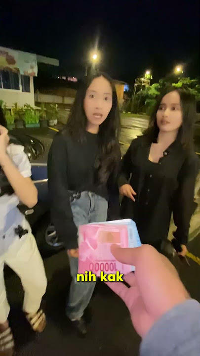 apa ada yang mau jadi pacar aku