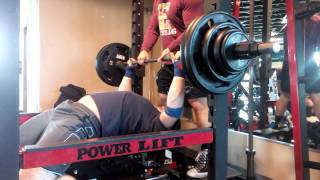 305x3 paused bench press