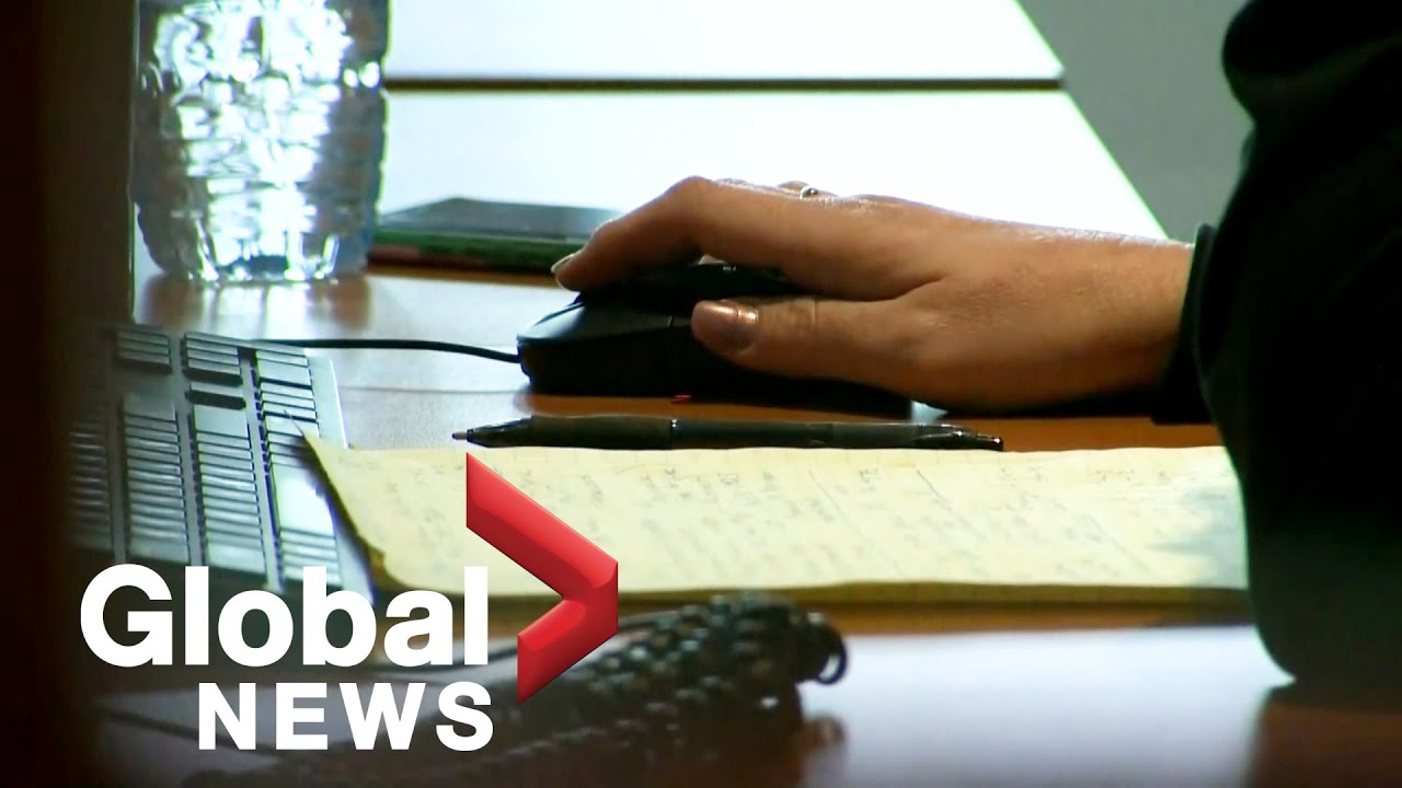 Coronavirus: Women hit hardest by Canadian job losses
