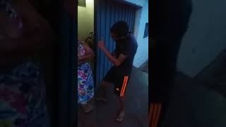 Meu Sobrinho Ensinando Minha Mae Dancar Funk ...