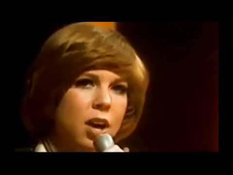 VICKI LAWRENCE  