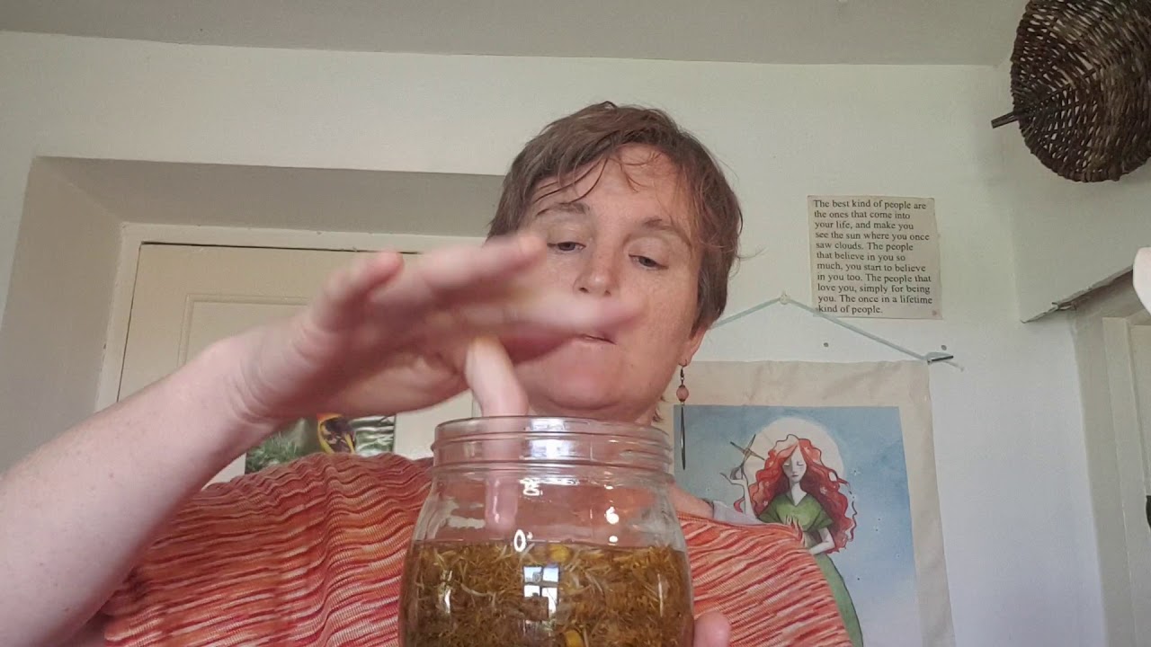 How to make Floral infused oil - I'm using Dandelions