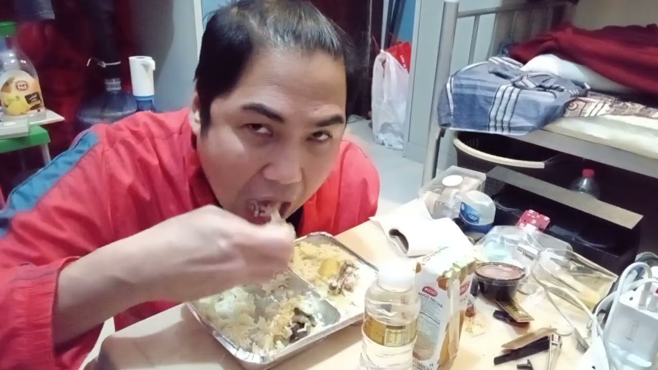Ayuda ehehhehe tara kain po..