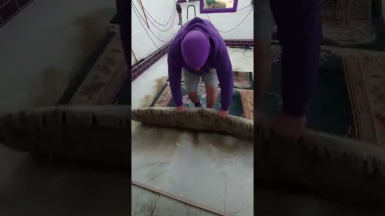 Chinese rug cleaning short under a minute