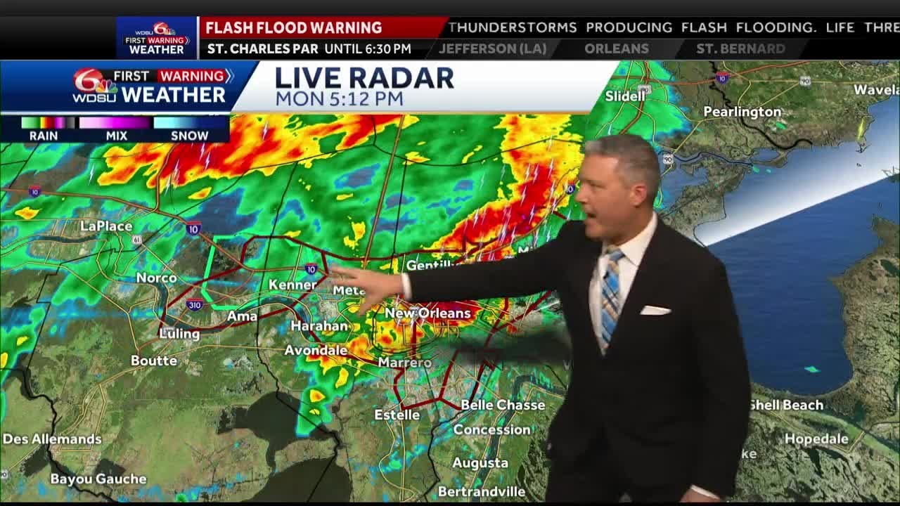 Heavy rain and fog possible Tuesday - YouTube