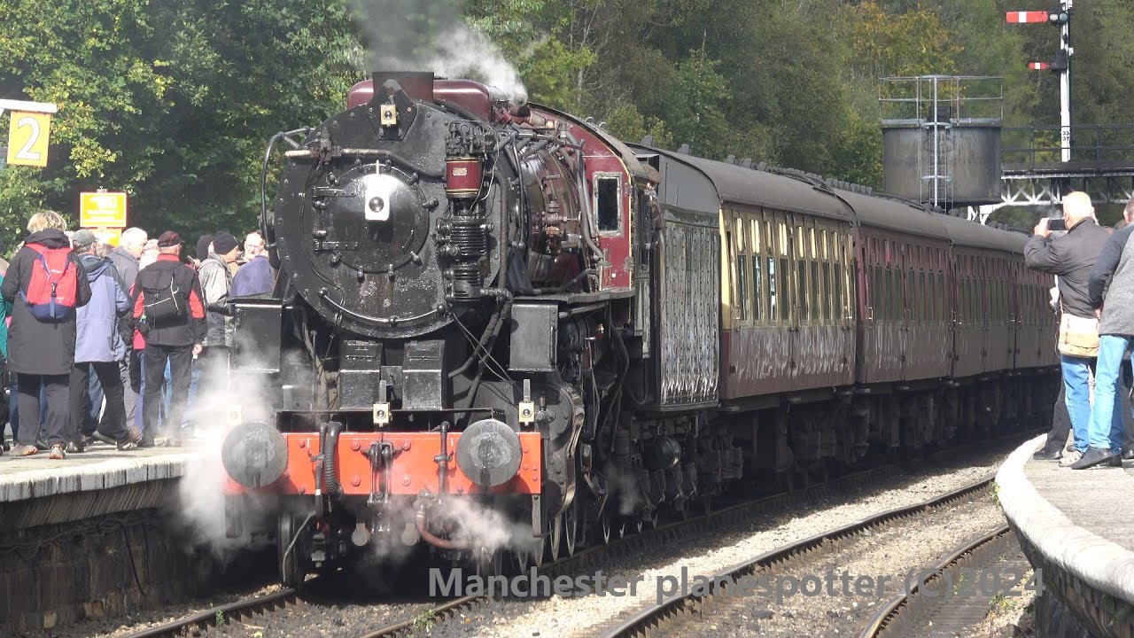 (4K) North Yorkshire Moors Annual Steam Gala And The Home Of Heartbeat On 27/09/2024 And 28/09/2024