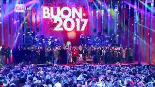 Gianluca Pica - Capodanno 2017 ''Brindisi in diretta televisiva mondiale''. Rai 1