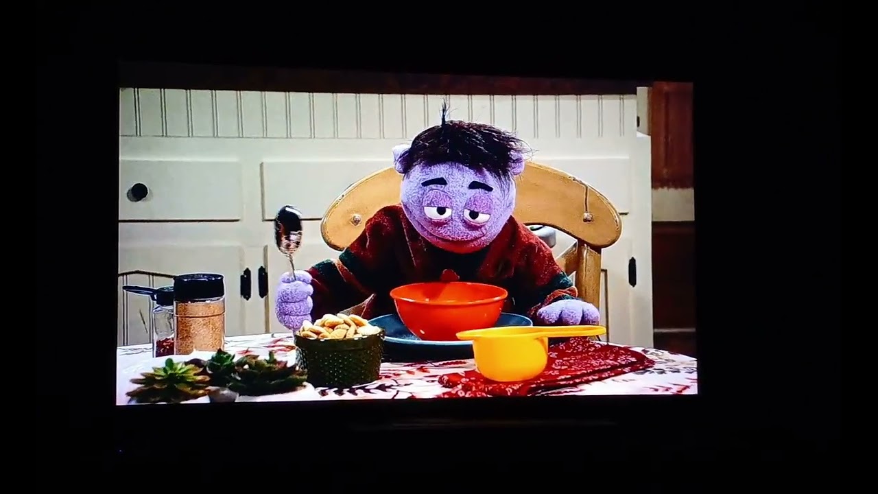 Crash y Bernstein - Wyatt está en la sopa