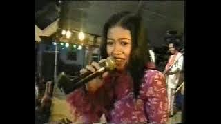 SIKSA KUBUR - LILIN HERLINA (With OM. BINTANG REMAJA)