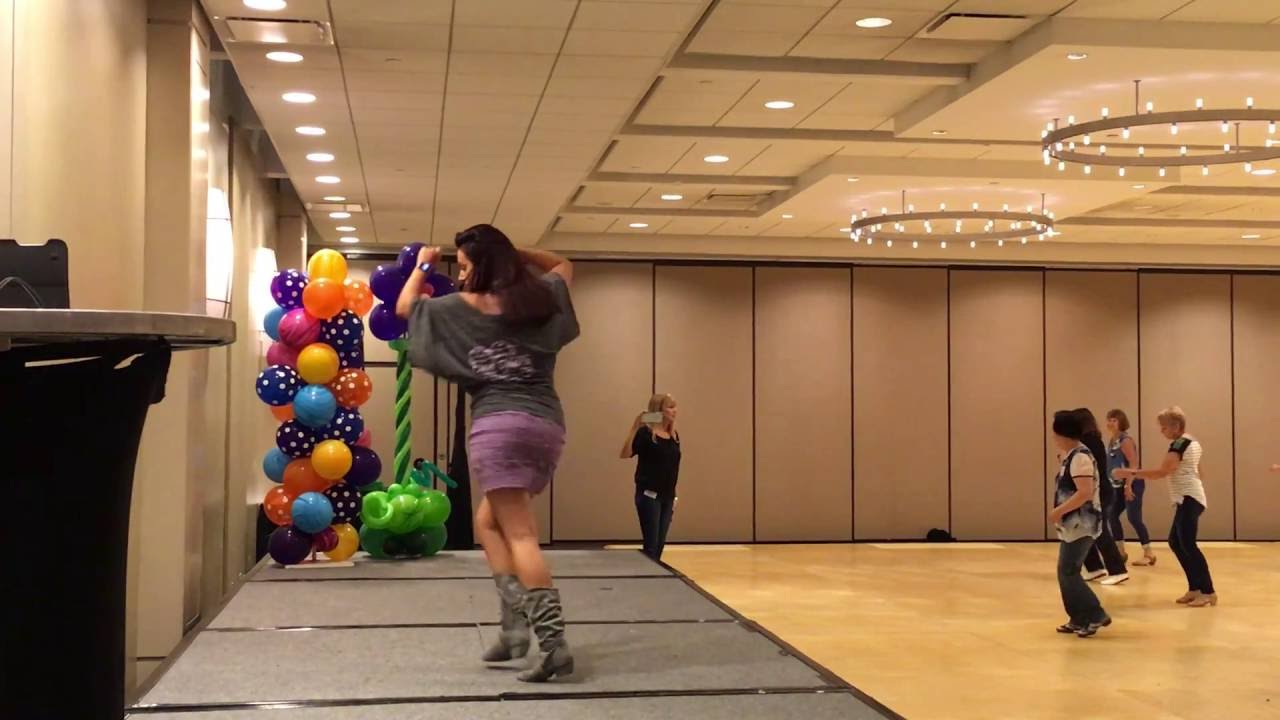 Pull Me Closer Line Dance by  @WCLDM 2016