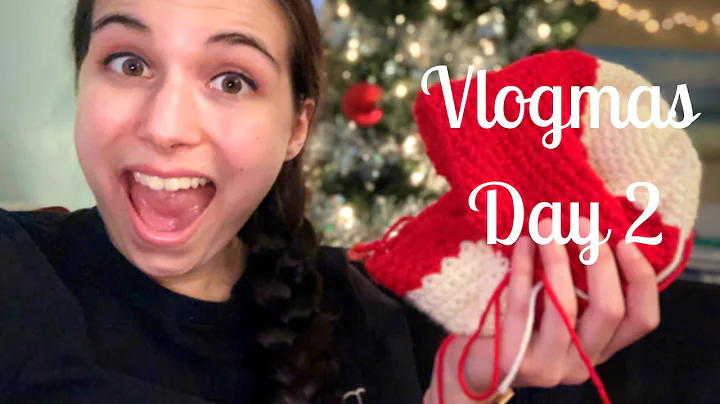 Crocheting Christmas Presents for My Grandparents | Vlogmas - Day 2
