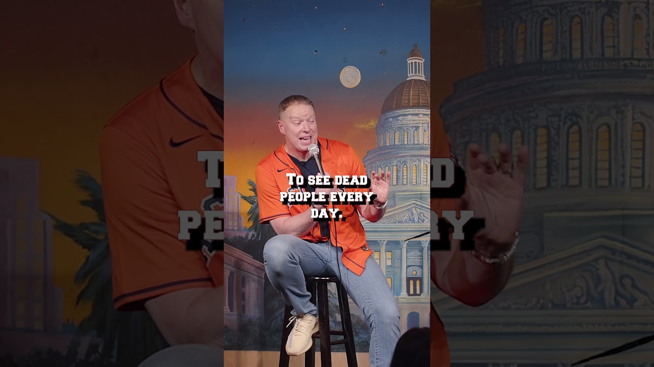 Директор похоронного бюро забирает более 20 трупов в день.