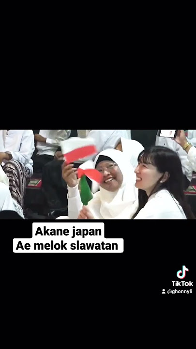 cewek Japan ikut bersholawat #akane Japan #beninge ati