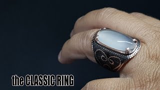 I MAKE A CLASSIC RING MODEL WITH A COMBINATION OF BLACK WITH WHITE GEMS THE RESULTS ARE AMAZING