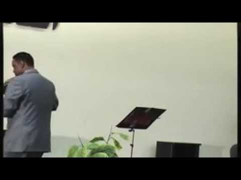 ساحر الكمان