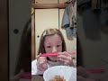 さきが頑張って一人で撮った動画！箸について話してるので気になる方は是非調べてみてください☺️ #骨形成不全症 #かわいい