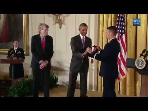 Stephen King 2014 National Medal of Arts Ceremony