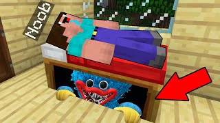 Huggy Wuggy Hiding Under The Noob&#39;s Bed in Minecraft! Animation