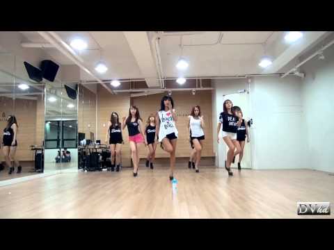 Thumb of SISTAR — 'Give It To Me' video