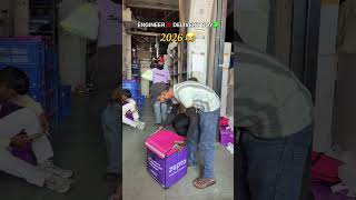 Engineer ❌ delivery boy ✅ …….#shots #funny #viral #love #yt #comedy #youtube #delivery #zepto #rider