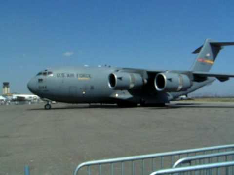 C-17 Globemaster III backing up