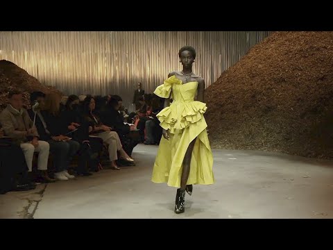 Alexander McQueen | Fall Winter 2022/2023 | Full Show