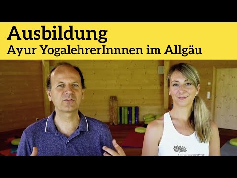 Fundierte und praxisbezogene YogalehrerInnnen  Ausbildung im Allgäu