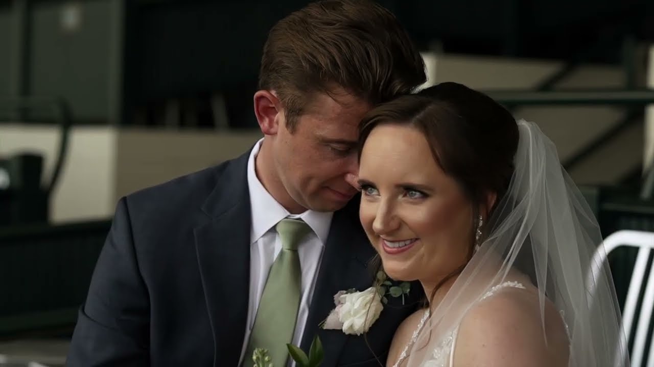 Beautiful Keeneland Wedding // Lexington Ky