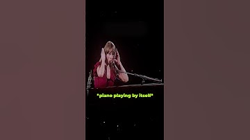 Taylor Swift Freaks Out as Her Piano Starts Playing by Itself