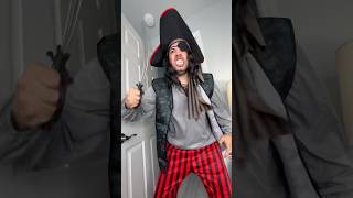 Pirate Finds Monster With Treasure 👻🏴‍☠️ #Shorts