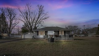 390 N Washington St video tour