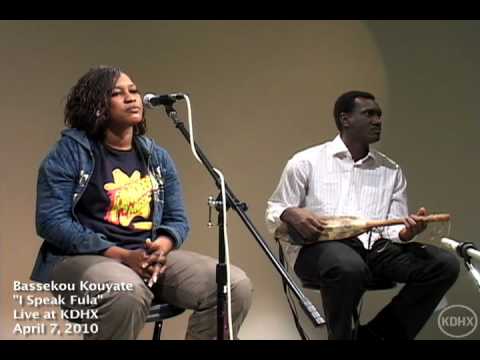 Bassekou Kouyate "I Speak Fula" Live at KDHX 4/7/10