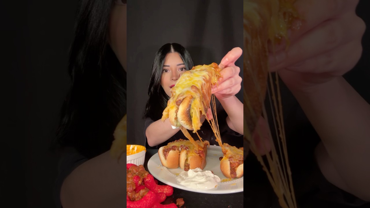 Chili cheese dog ASMR mukbang 