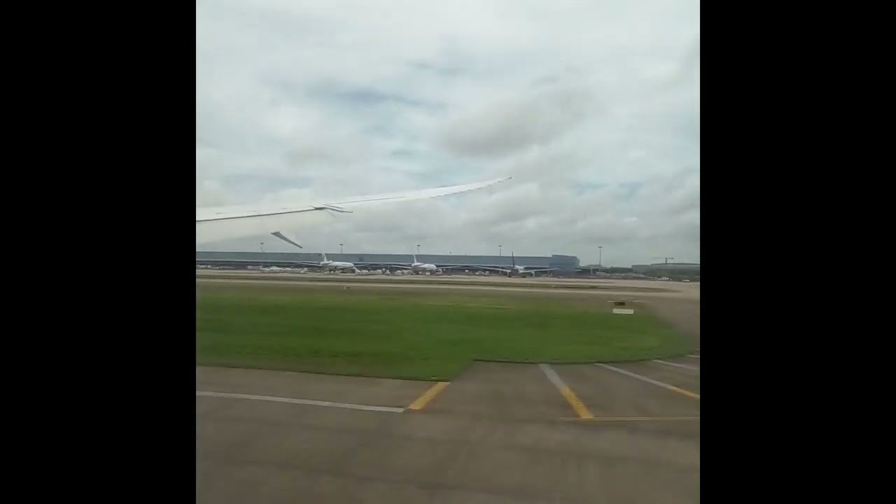 Landing Day Shanghai Pudong International Airport Shanghai China IATA Landing Day Shanghai Pudong International Airport Shanghai China IATA