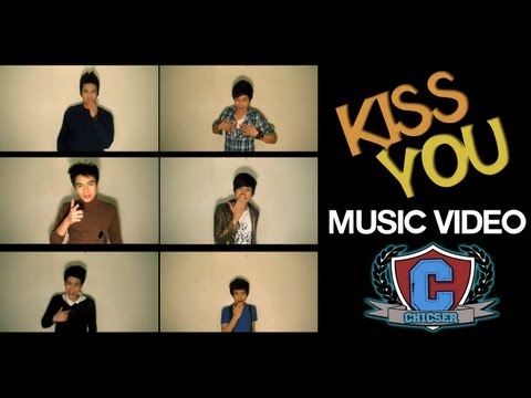 One Direction - Kiss You (Music Video)