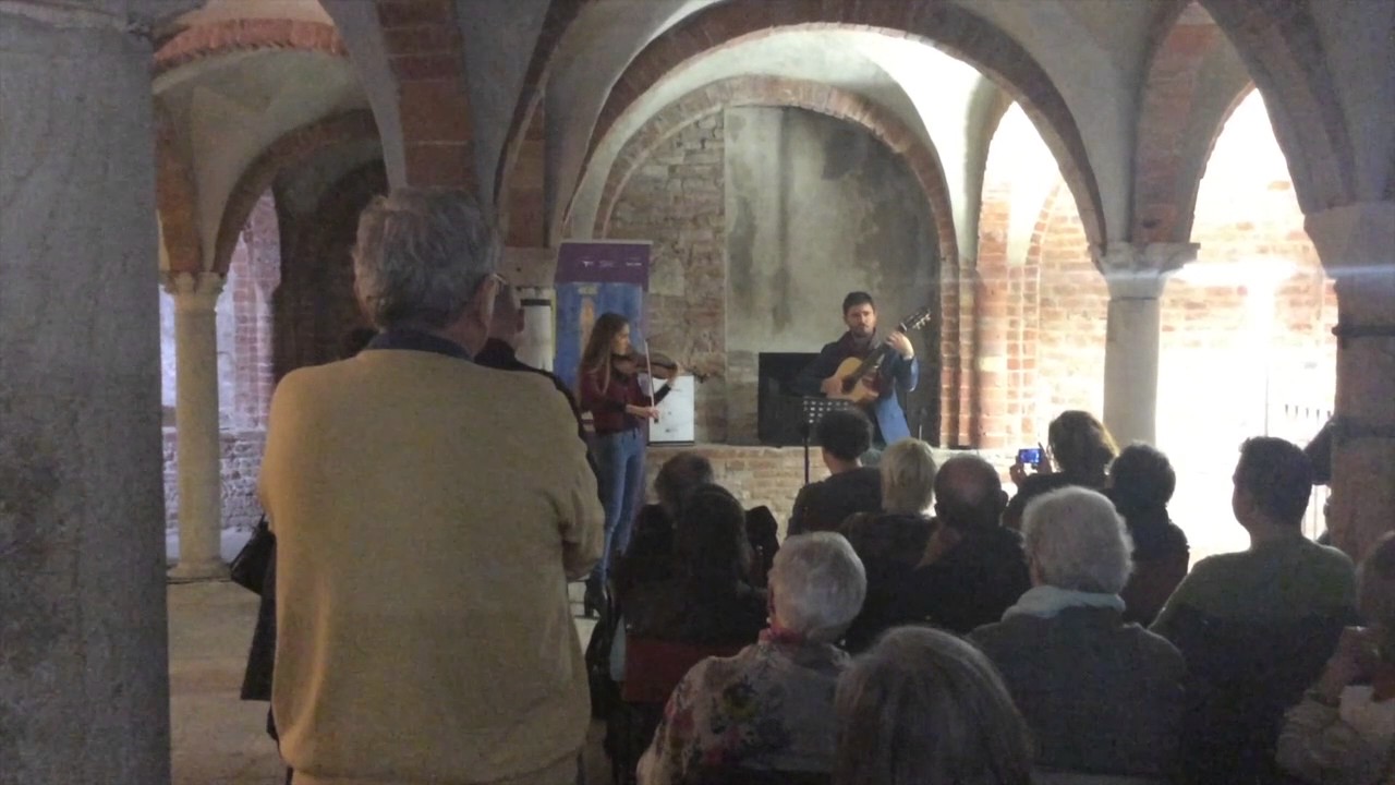 MEDLEY PINO DANIELE - (chitarra e violino)