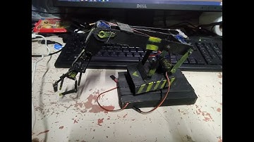 Robot Arm Prototype made with Popsicle Sticks - Arduino | Easy Projects