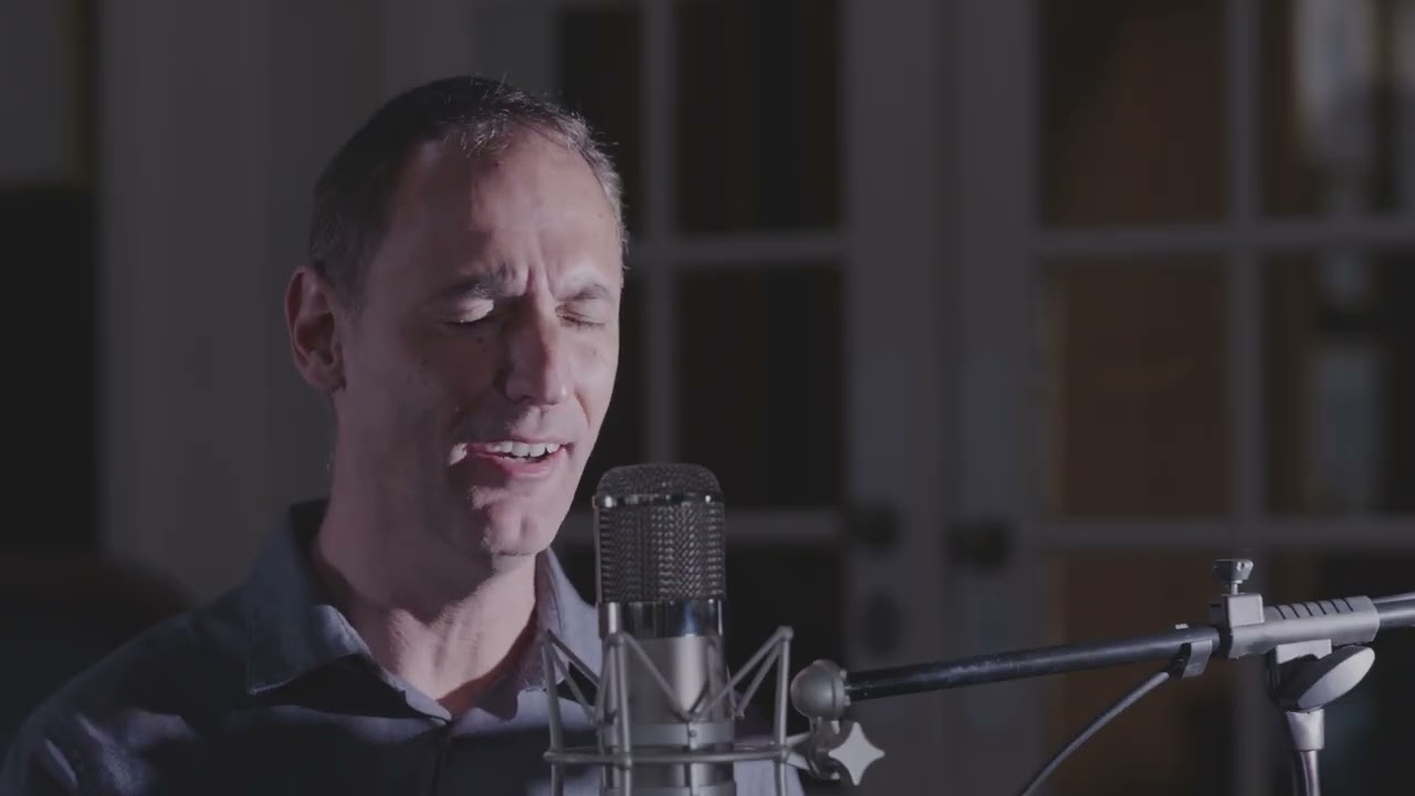 Watch Andre de Brito — Broken Wings (Official Video, Live Performance) on YouTube Watch Andre de Brito — Broken Wings (Official Video, Live Performance) on YouTube