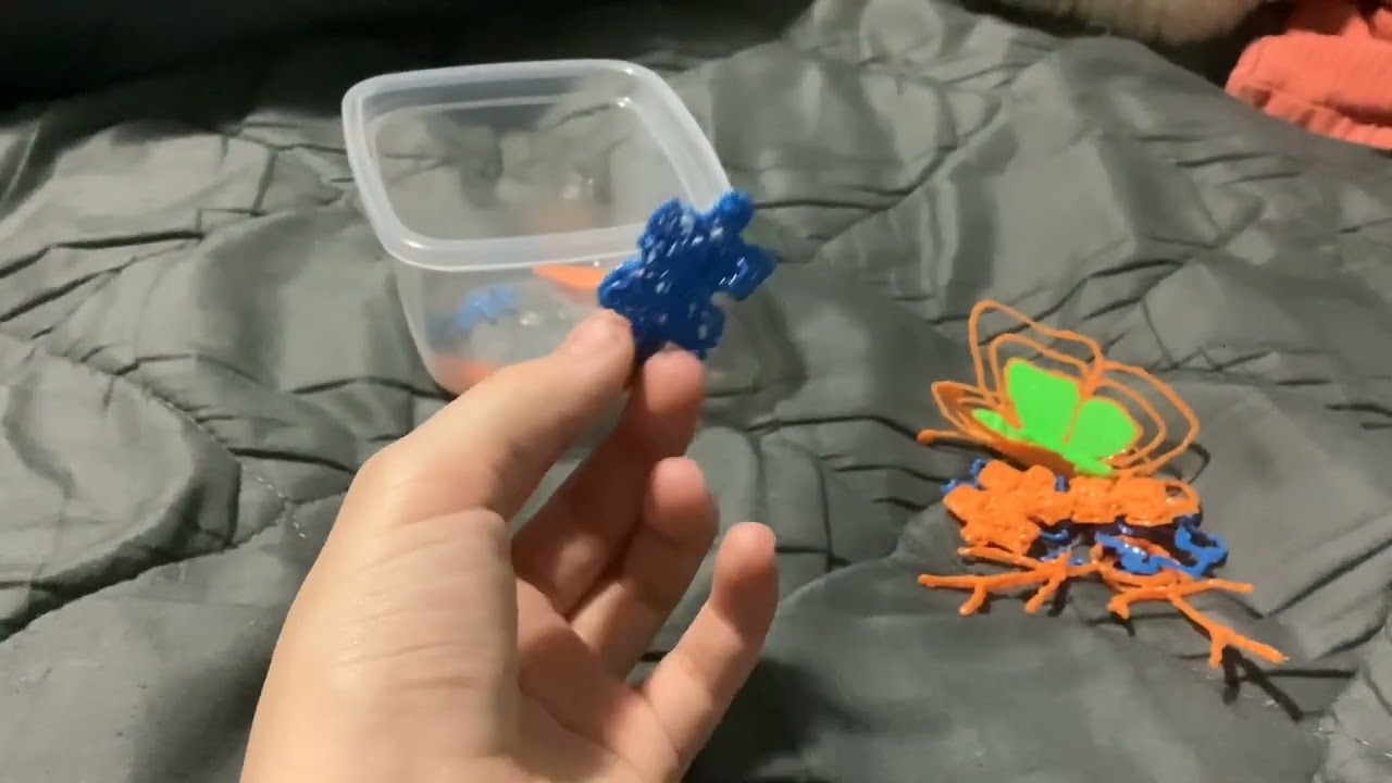 My creations with the 3D pen.🖊️ ￼