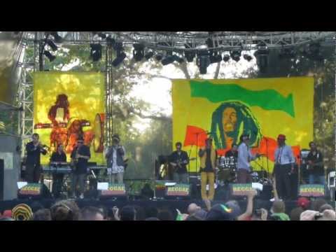 Video: Hvordan Vil Reggaefestivalen På Jamaica